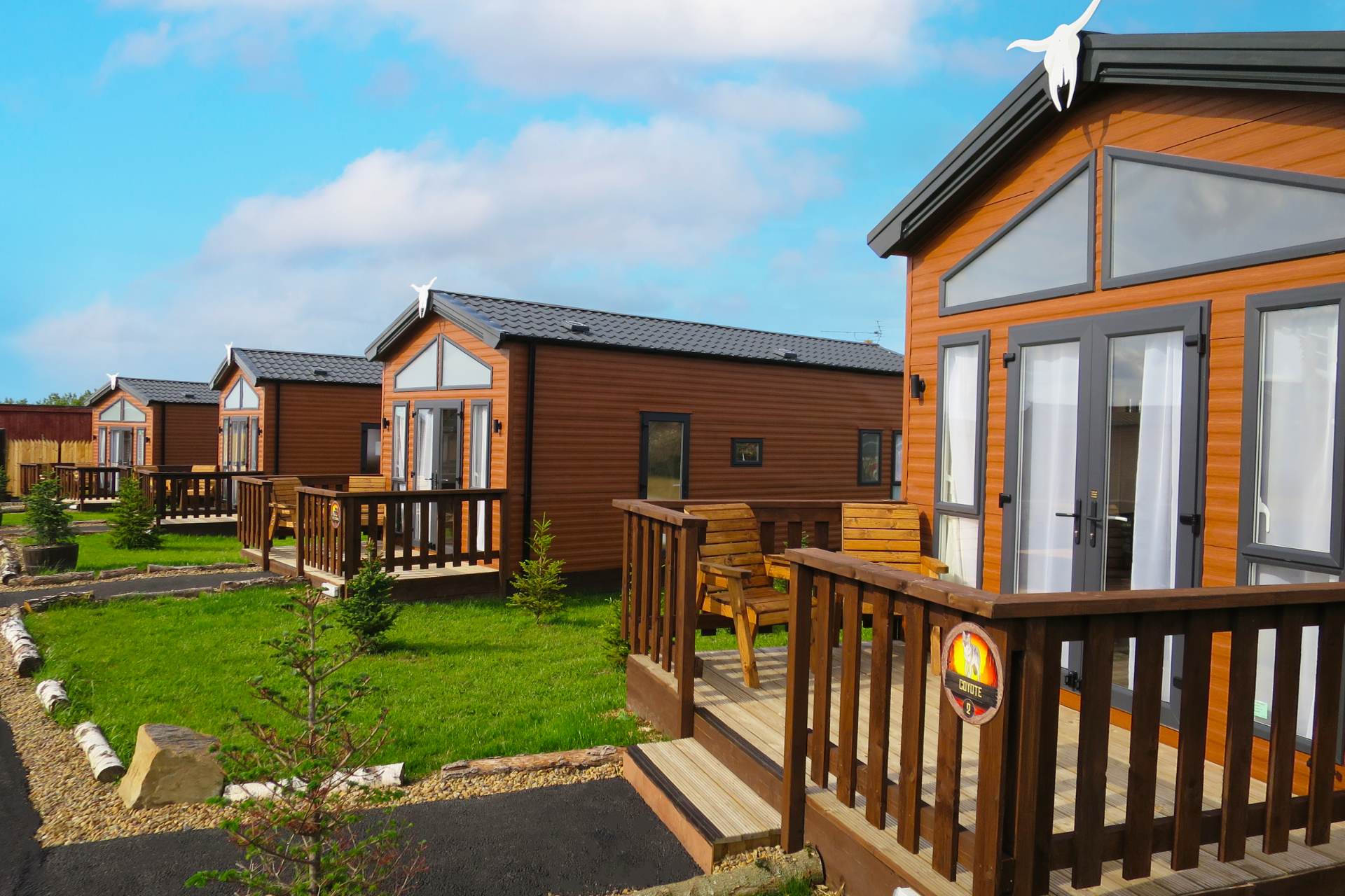 WESTERN CABINS GV